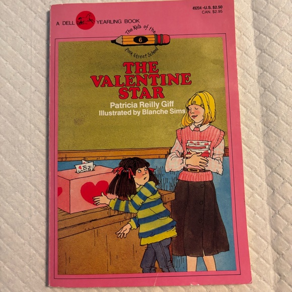 The Valentine Star Yearling Book chapter love learning pink gifts reading fun - Picture 1 of 5
